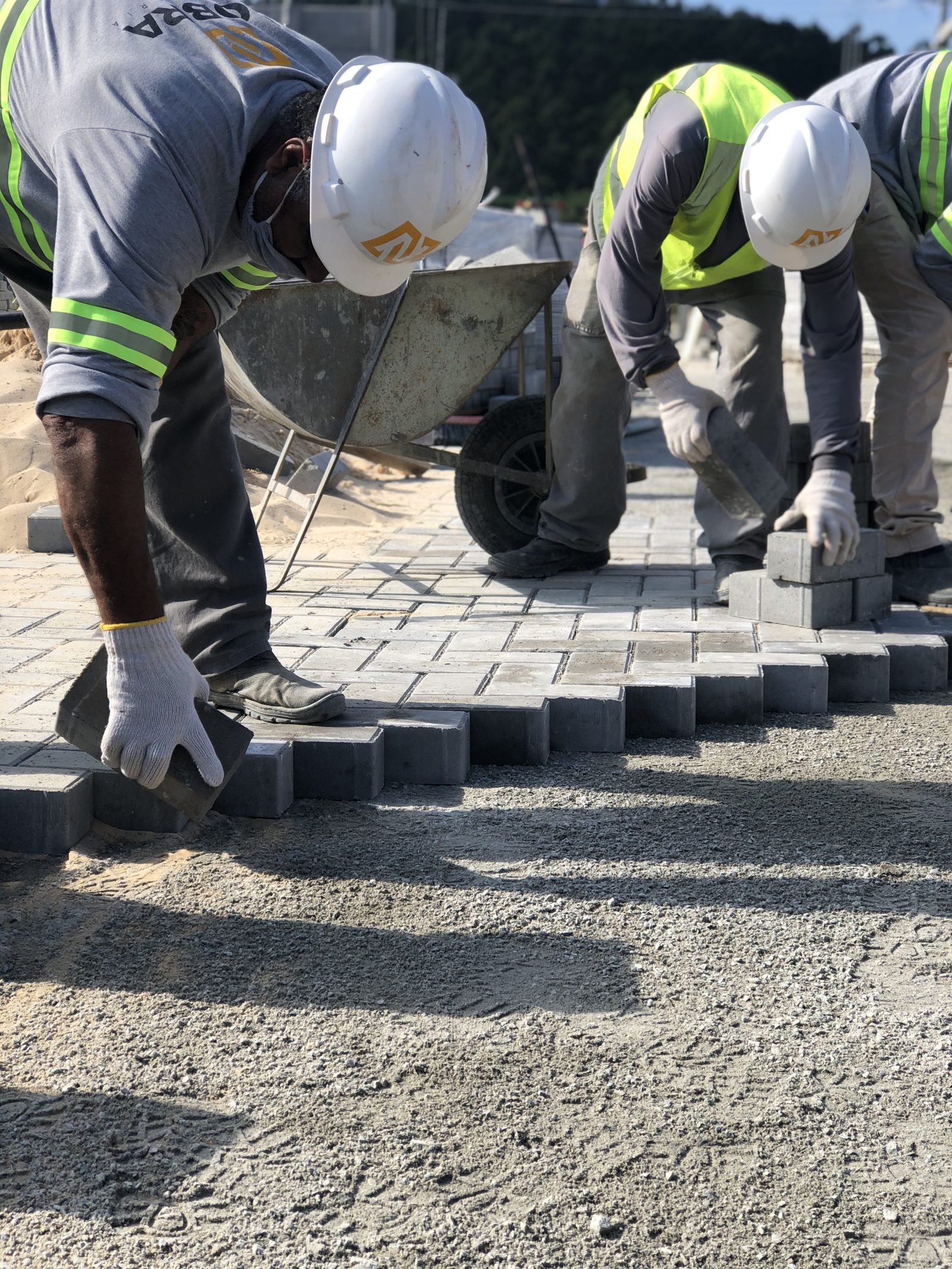 Subestação — SE Tubarão Sul — Pavimentação em paver