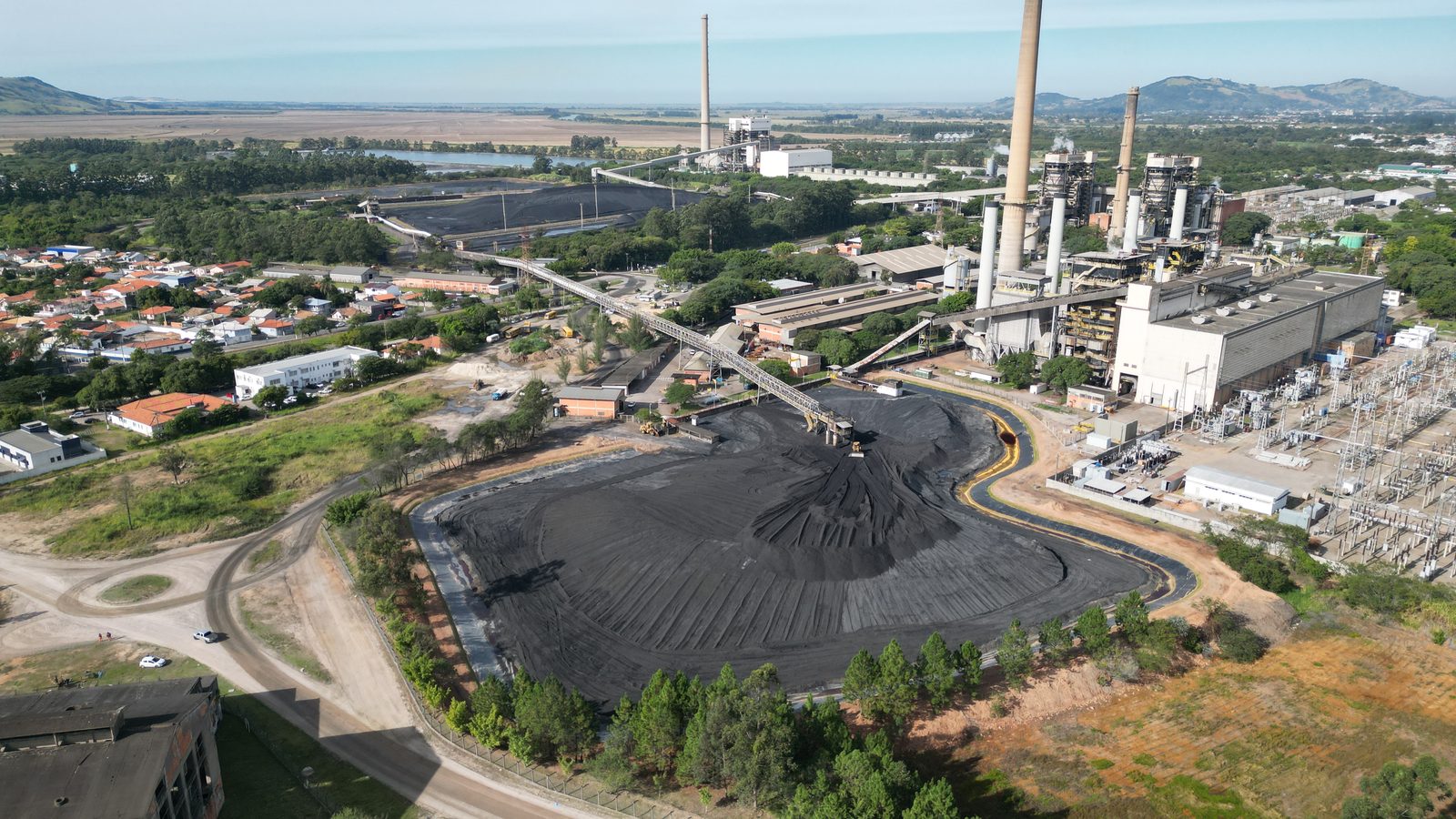 Diamante Geração de Energia — Drenagem de pátio de carvão
