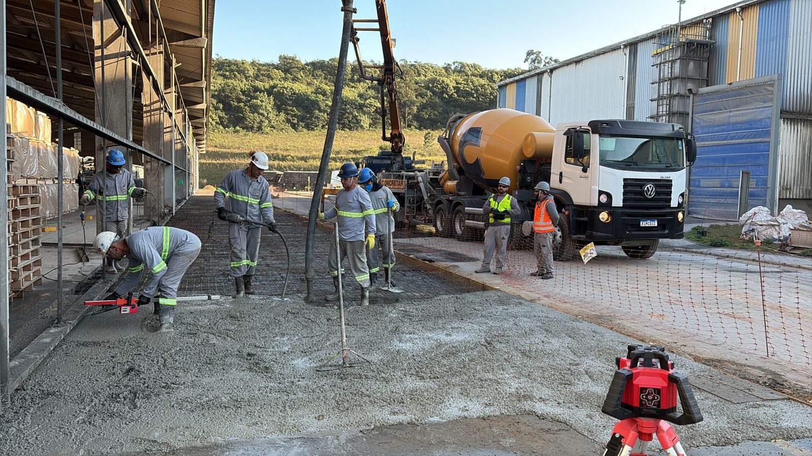 Votorantim Cimentos — Recebimento de nova ensacadeira